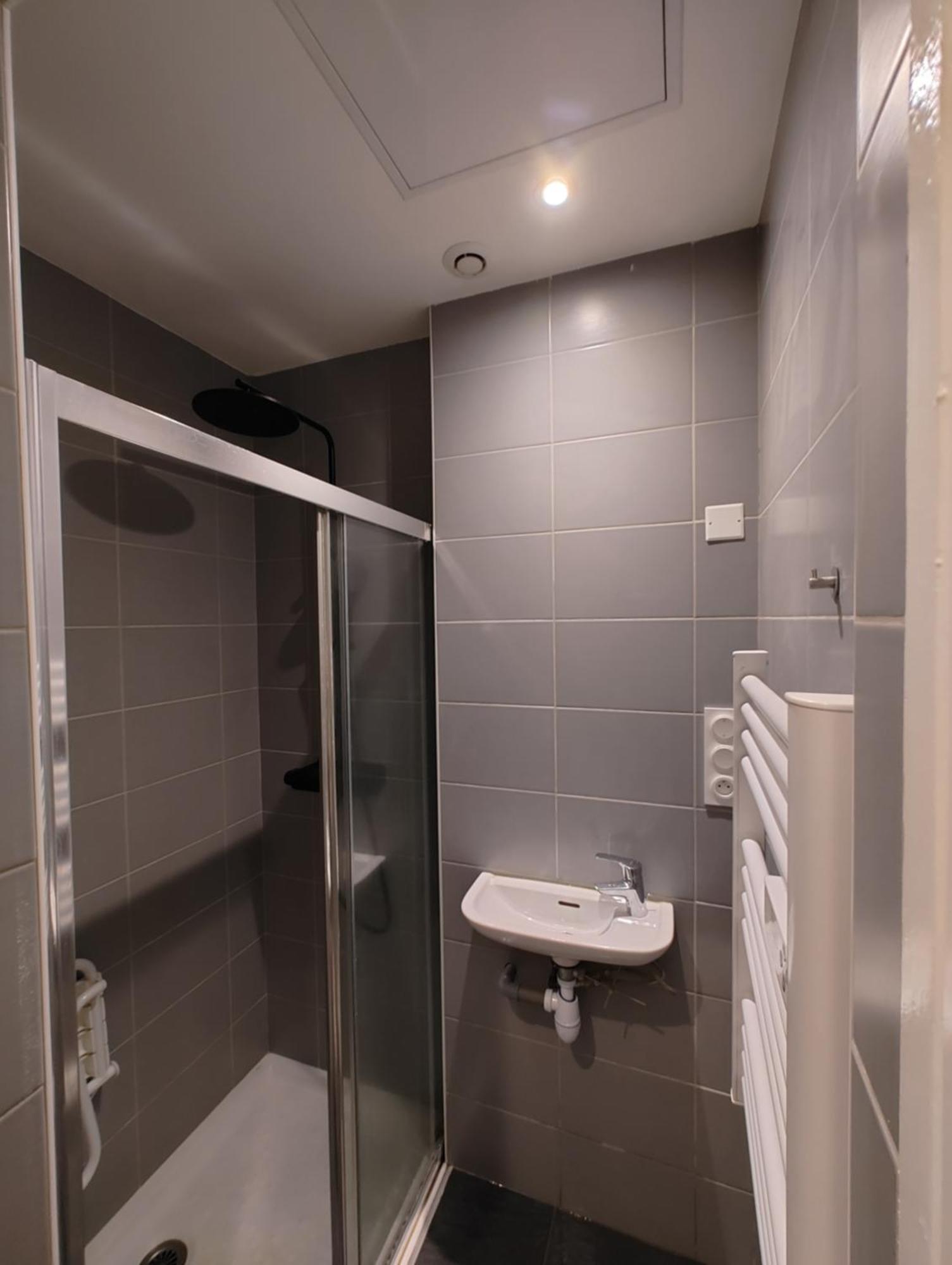 Appartement Avec 2 Jusqu'a 6 Voyageurs Proche Centre